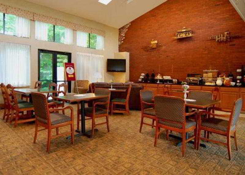 Comfort Suites South Burlington Near University Extérieur photo