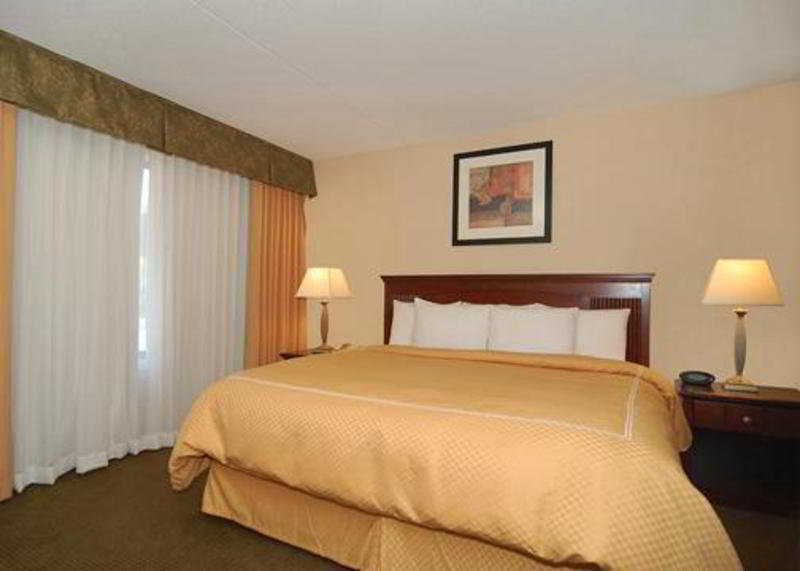 Comfort Suites South Burlington Near University Extérieur photo
