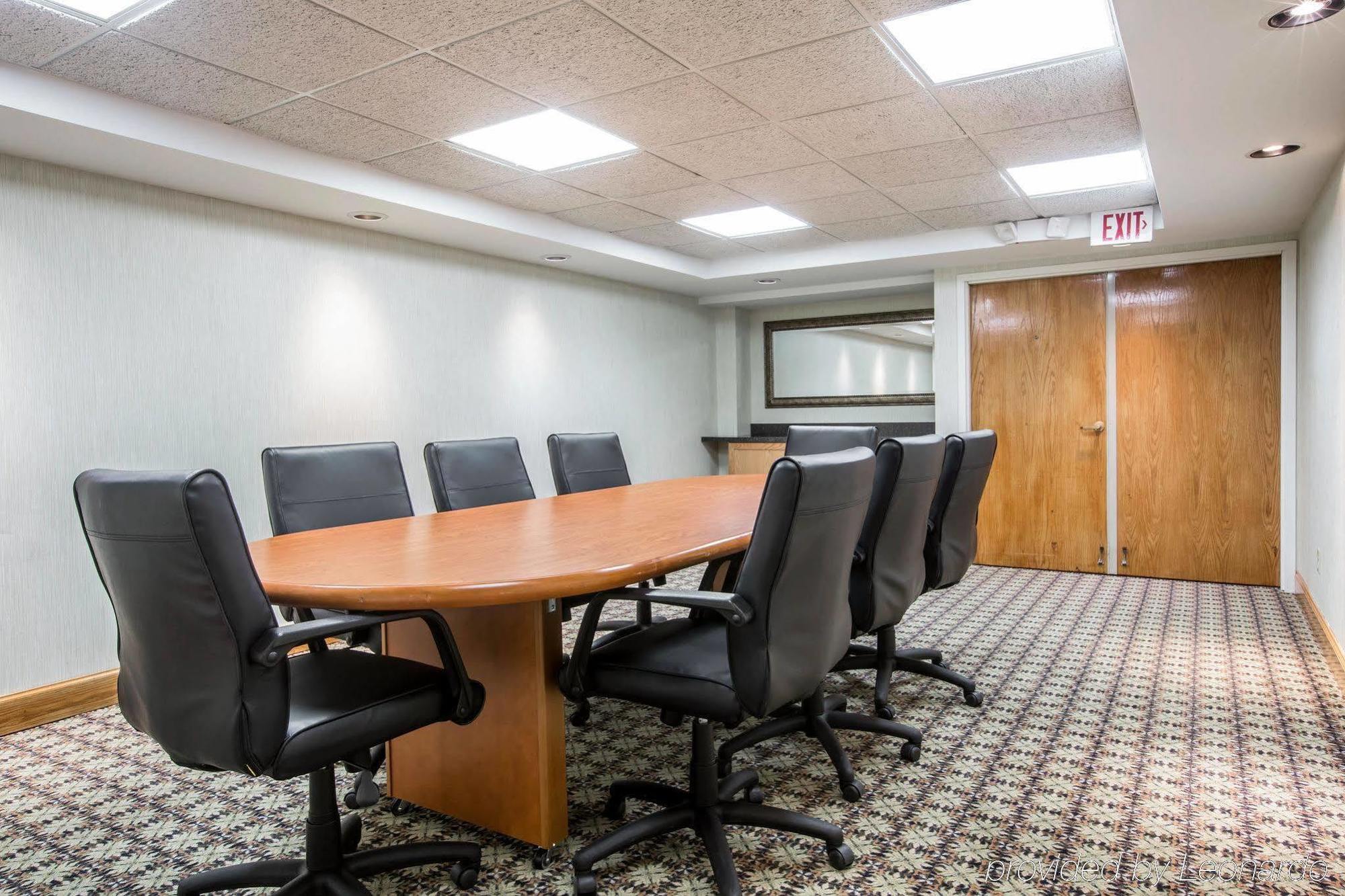 Comfort Suites South Burlington Near University Extérieur photo