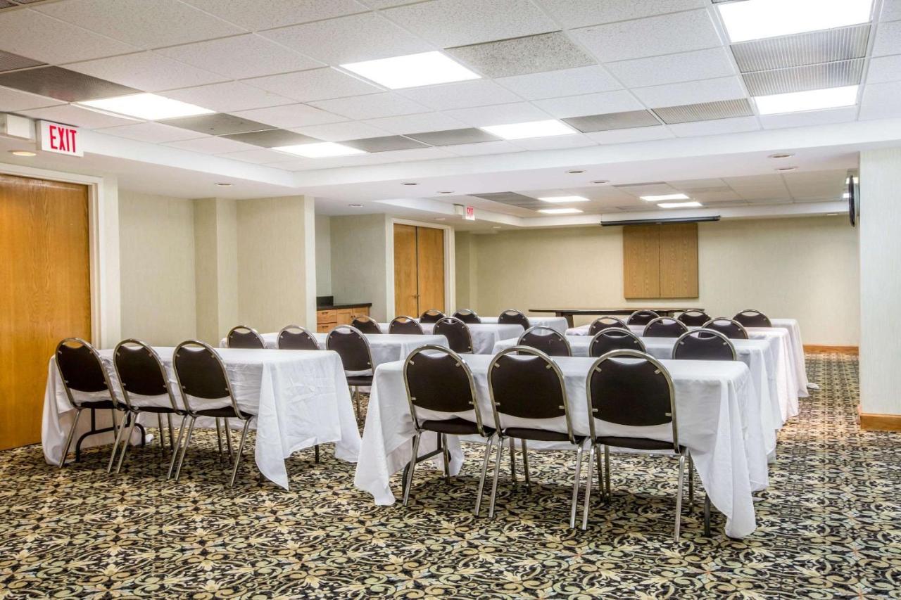 Comfort Suites South Burlington Near University Extérieur photo