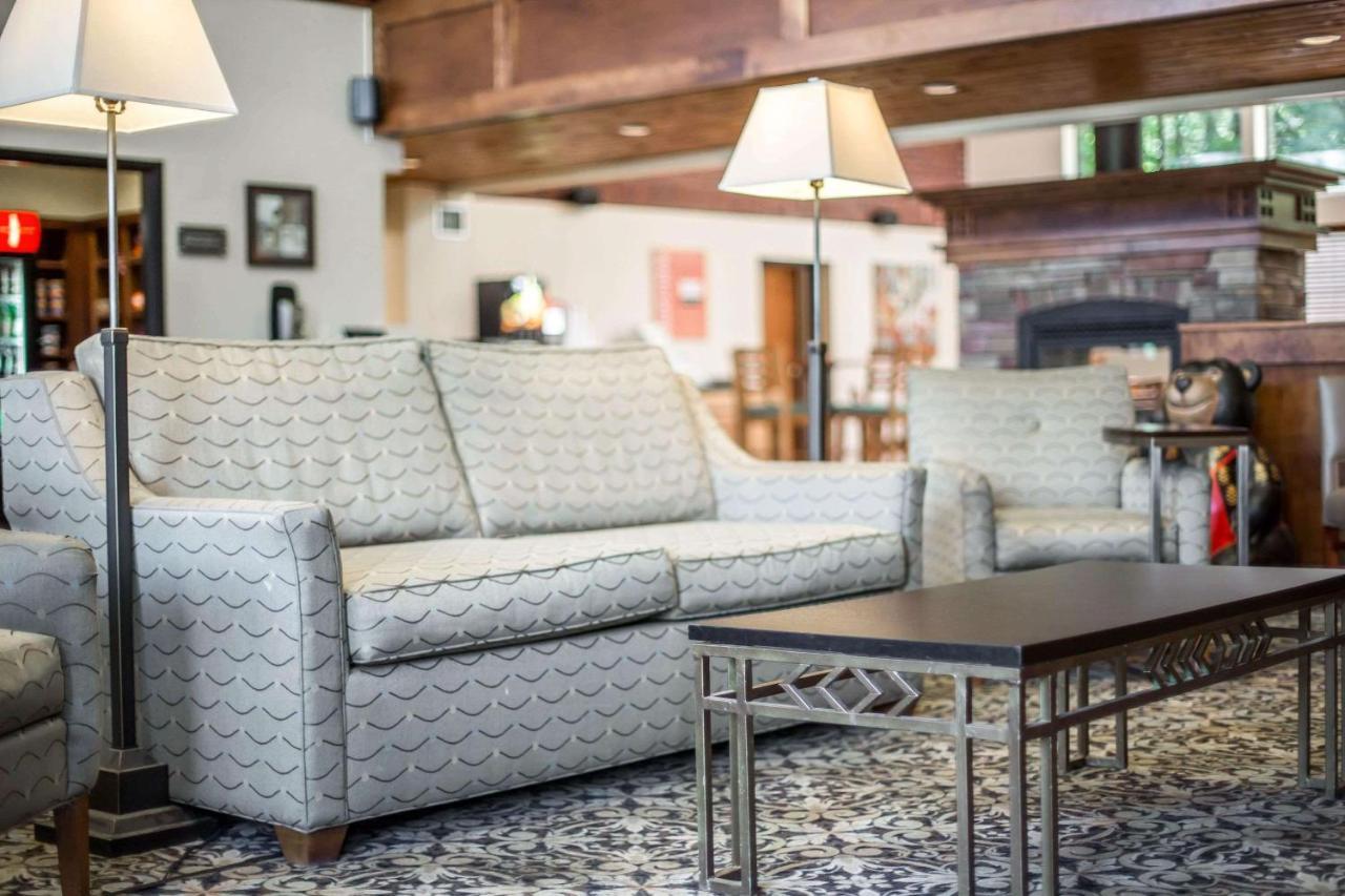Comfort Suites South Burlington Near University Extérieur photo