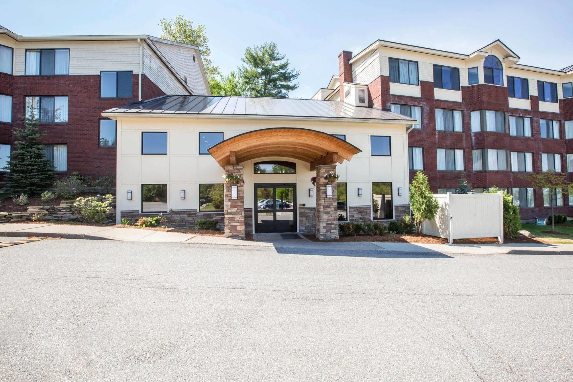 Comfort Suites South Burlington Near University Extérieur photo